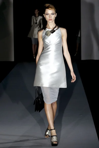 Look 43